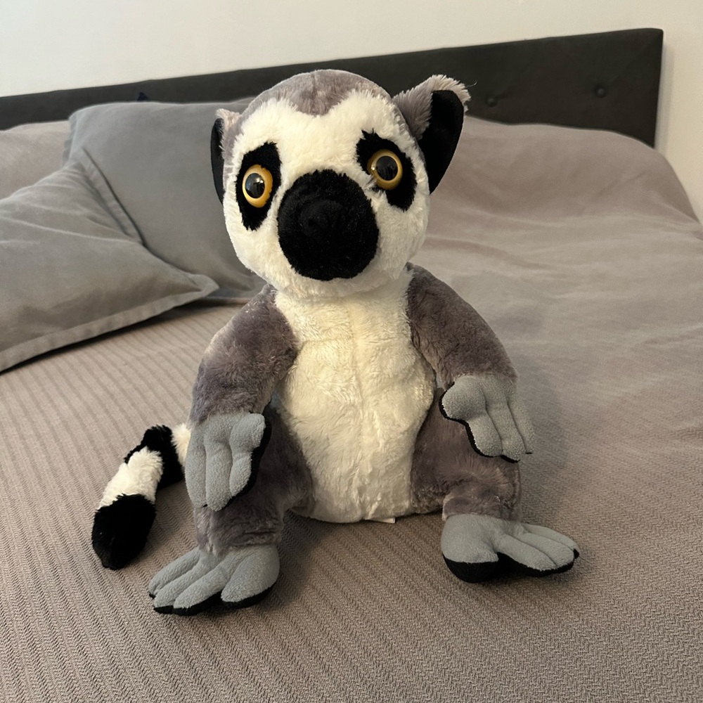 Fiesta Realistic Madagascar Wildlife Lemur Plush Stuffed Animal Ring Tailed NWOT